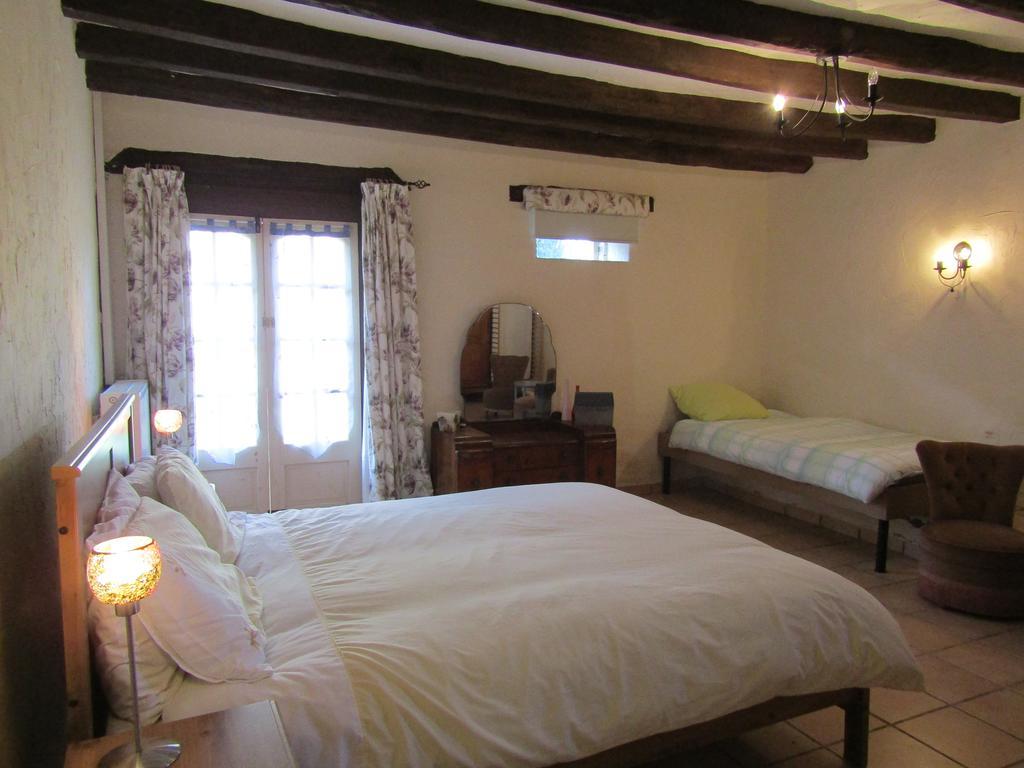 Thesecretgarden-France Bed & Breakfast Saint-Pierre-du-Lorouer ภายนอก รูปภาพ