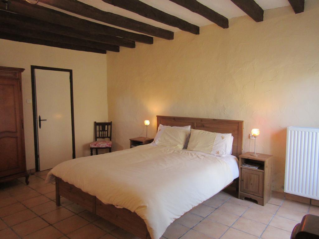 Thesecretgarden-France Bed & Breakfast Saint-Pierre-du-Lorouer ภายนอก รูปภาพ